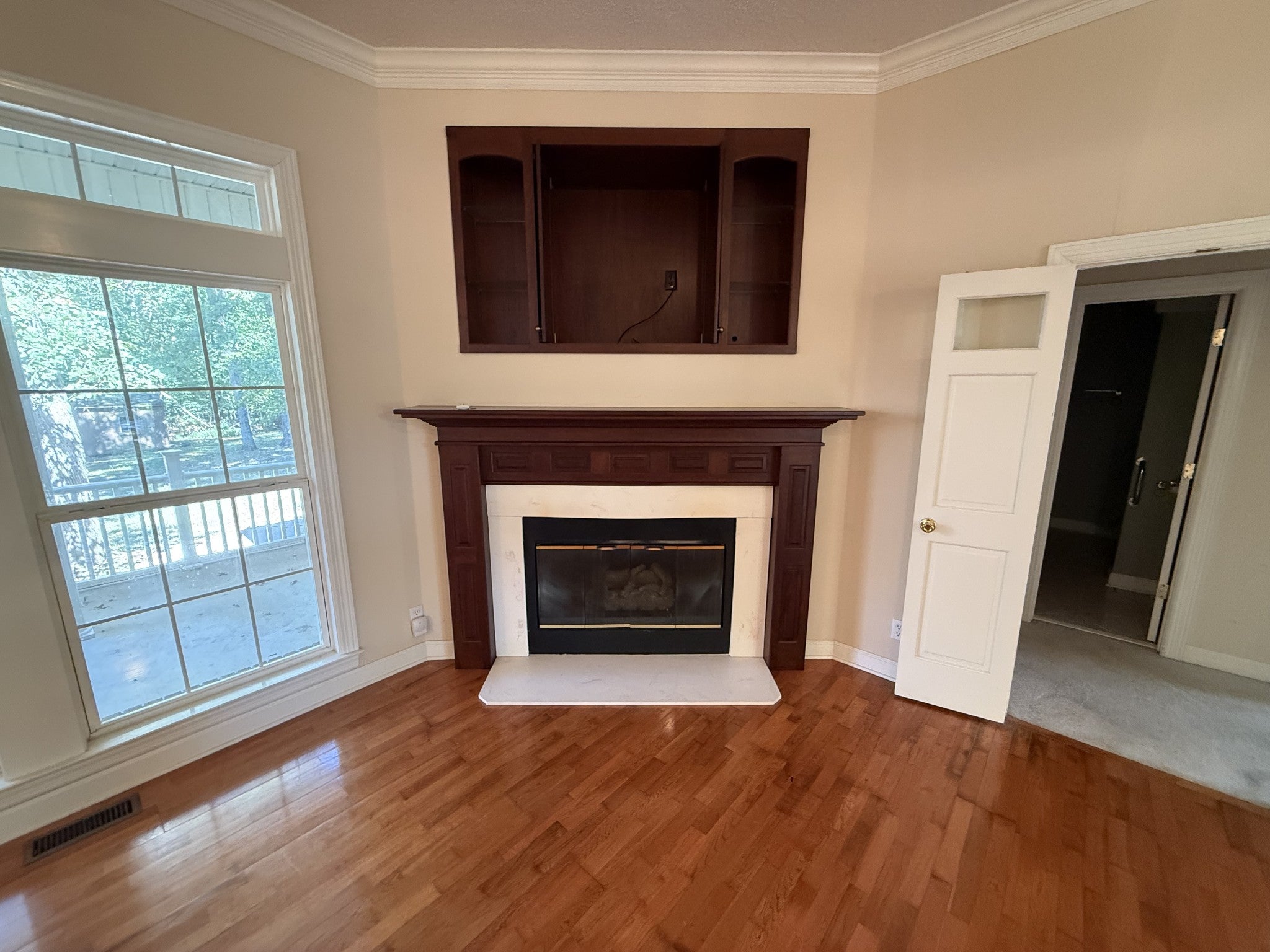 1313 Asbury Dr