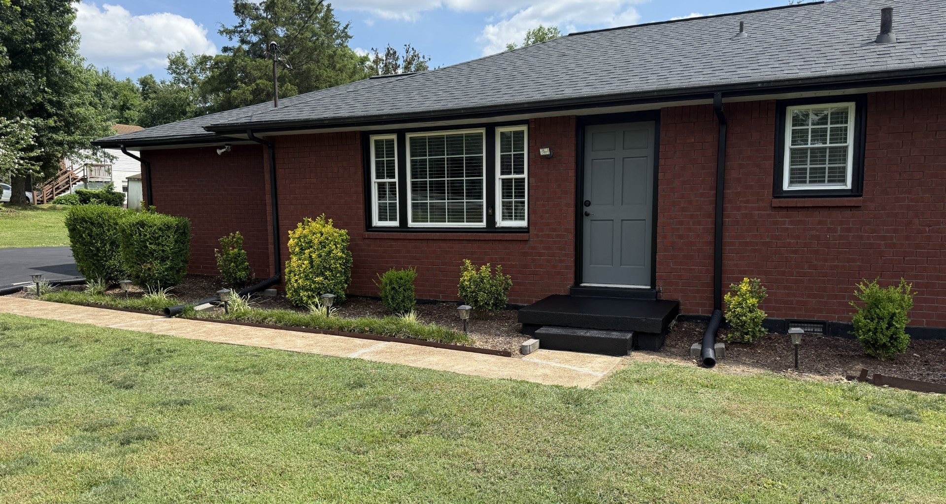 4-bed listing at 608 Vinson Dr, Nashville