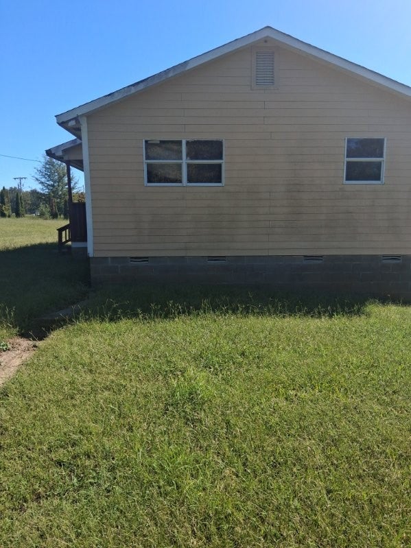 120 Clifft Rd