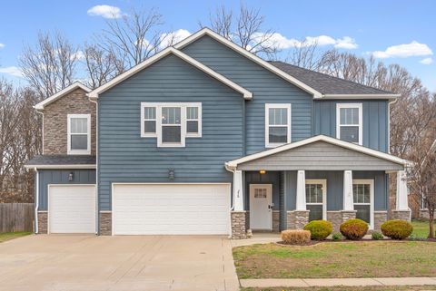 Photo of 276 Bluebriar Trce, Clarksville, TN 37043 (MLS # 3146183)