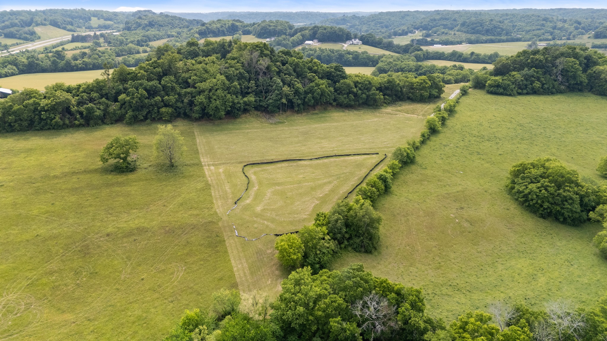 1924 Thompson Station Rd W