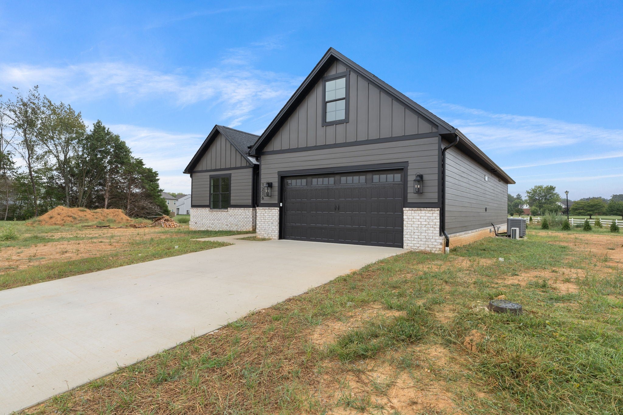 1216 Avalon Ct