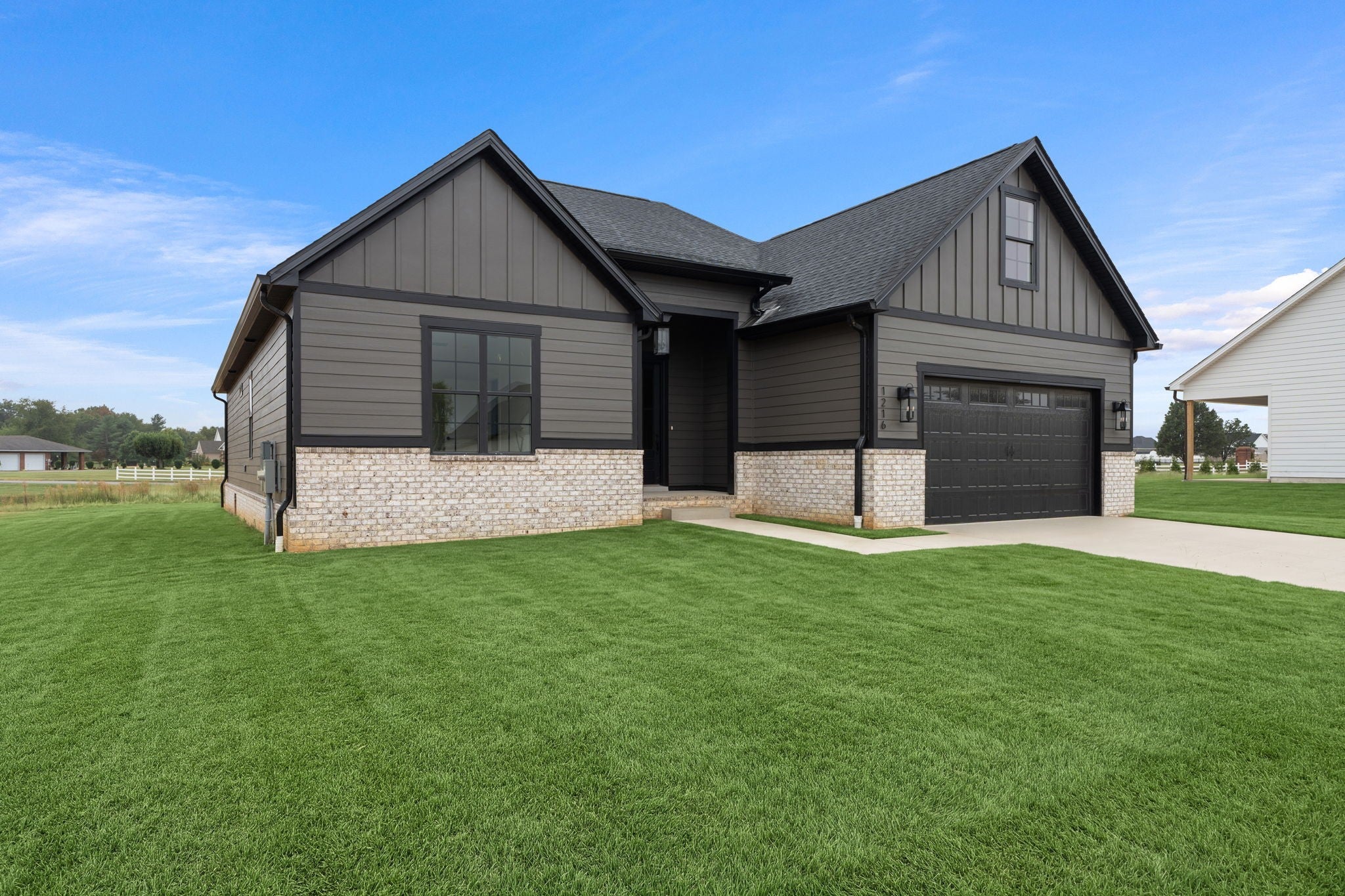 1216 Avalon Ct