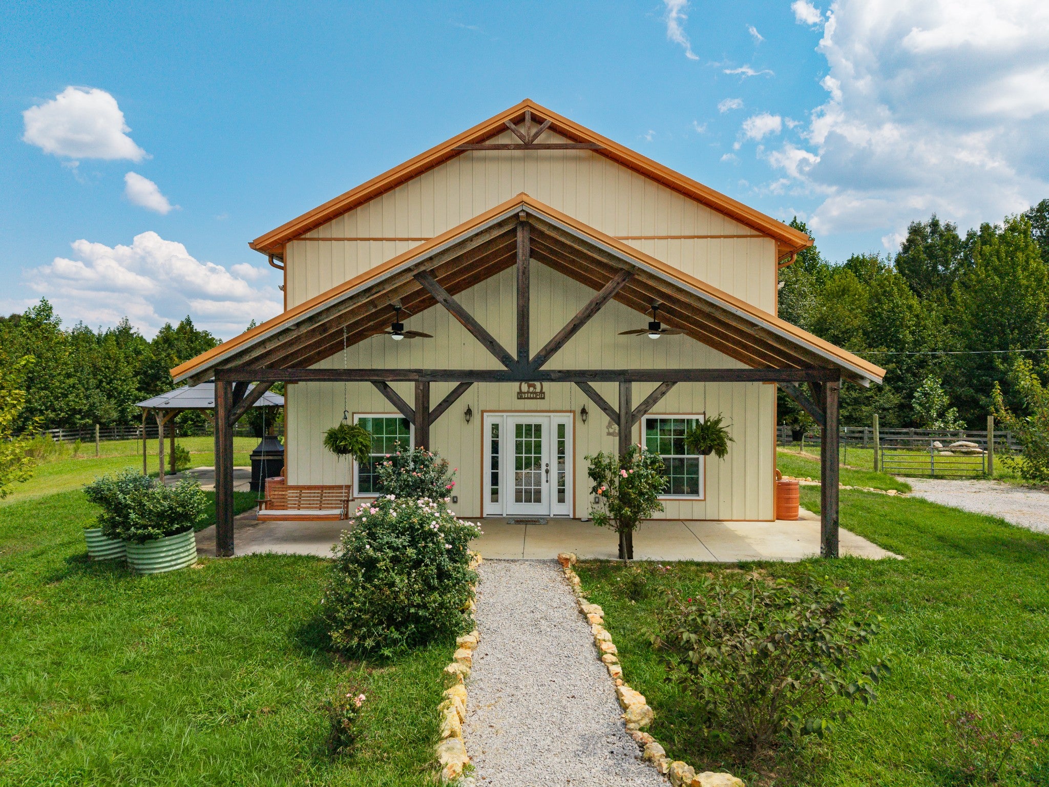 1221 Johnson Branch Rd
