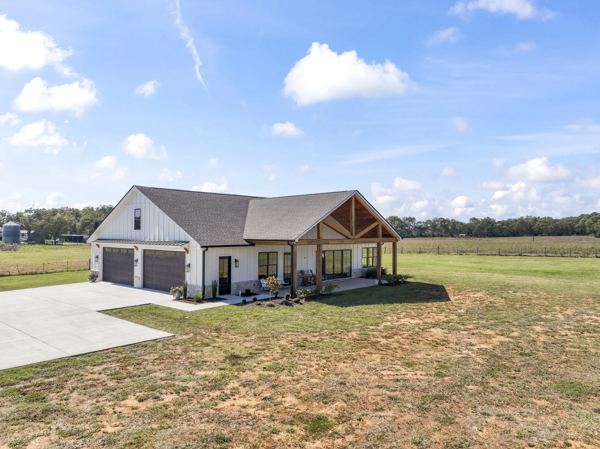 8685 Cainsville Pike