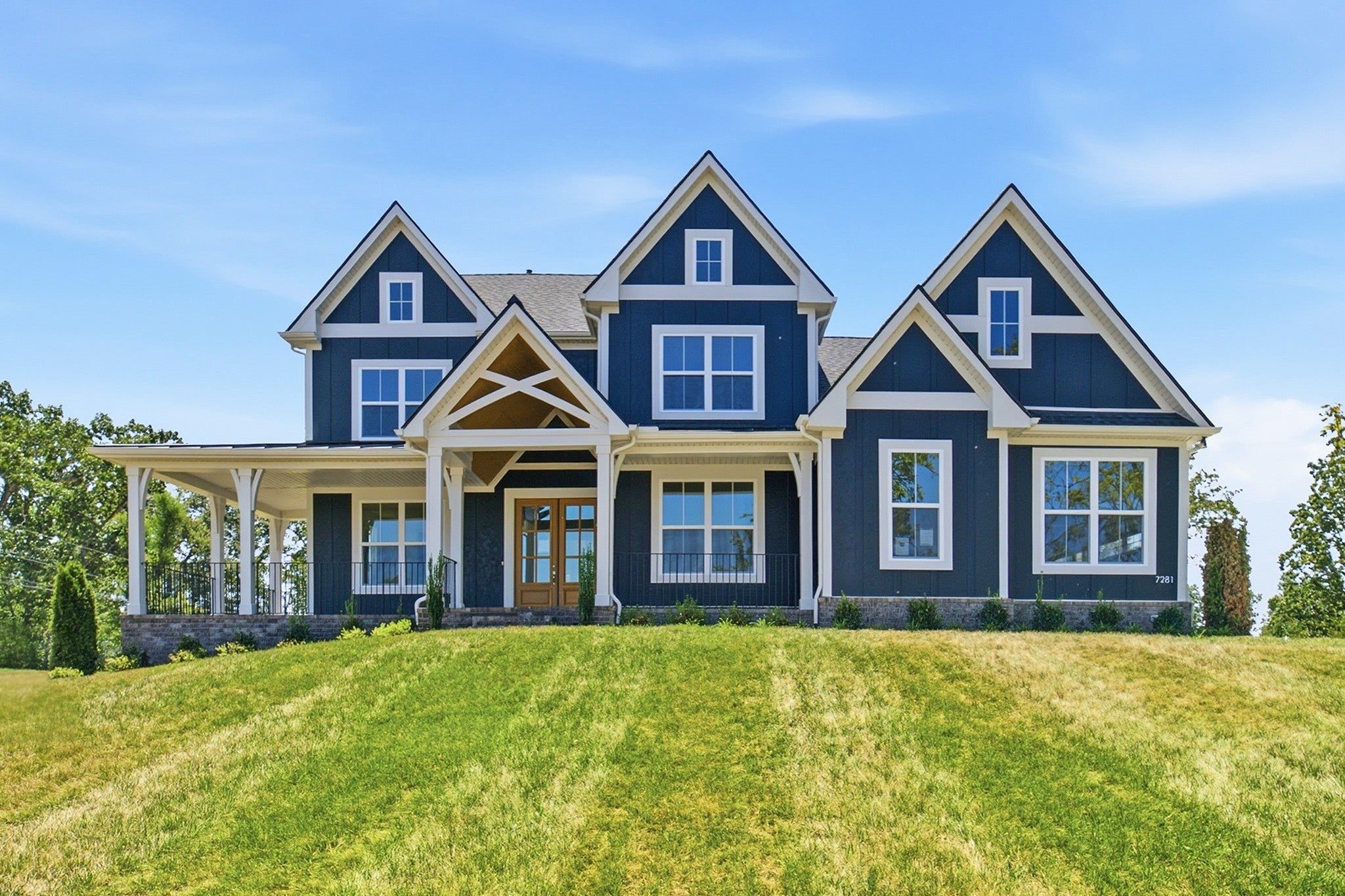 4-bed listing at 7281 Belvoir Drive, Fairview