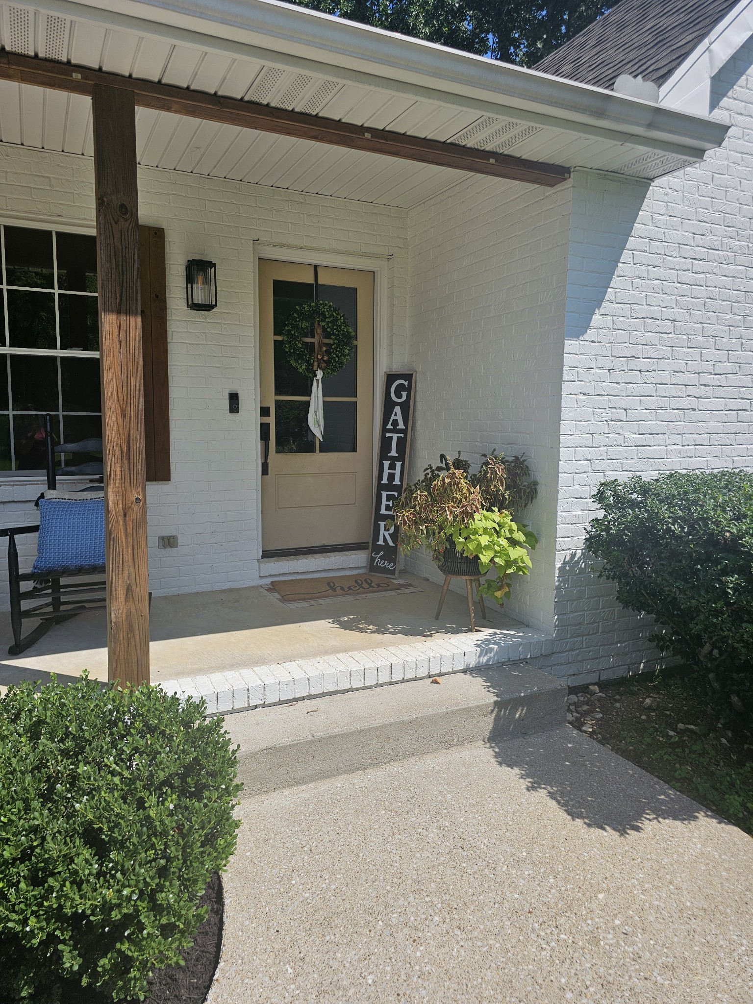 580 Fox Run Ln