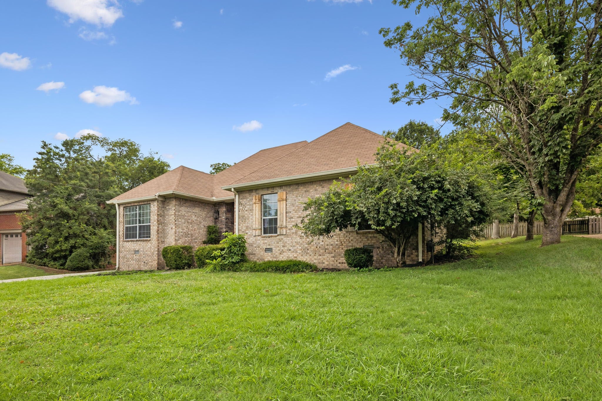 130 Devonshire Trl