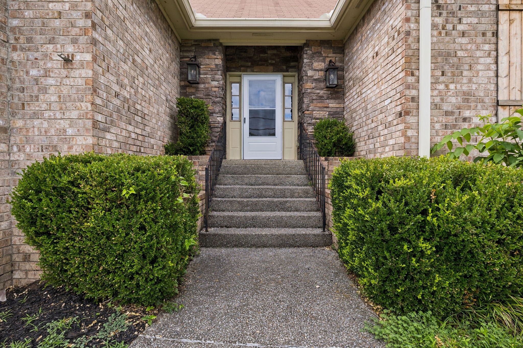 130 Devonshire Trl