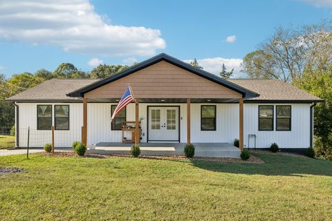 417 Defeated Creek Hwy Carthage TN 37030