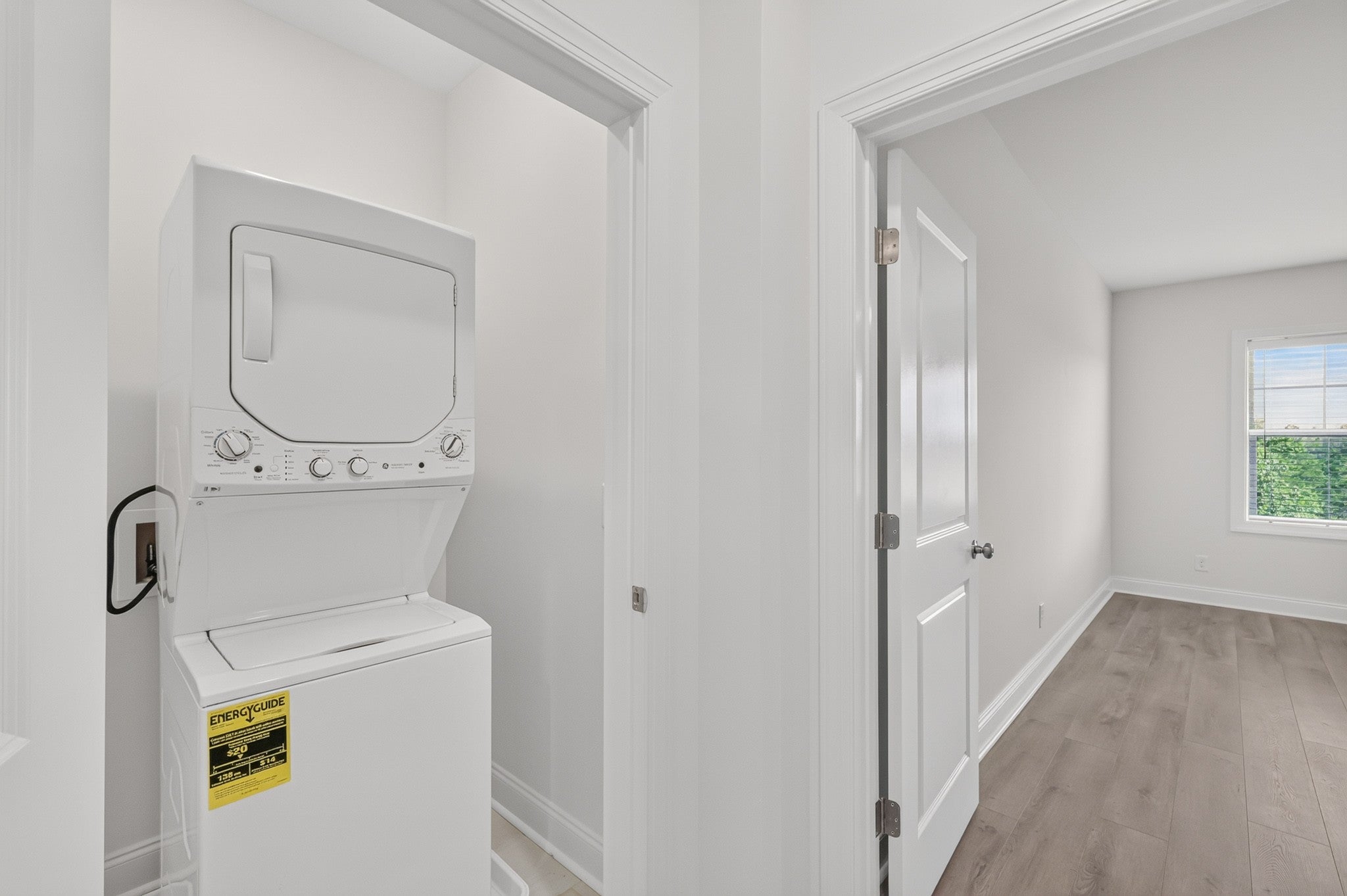 482 Portsdale Dr 18
