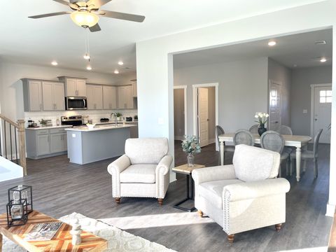 558 Twyla Dr Lebanon TN 37087