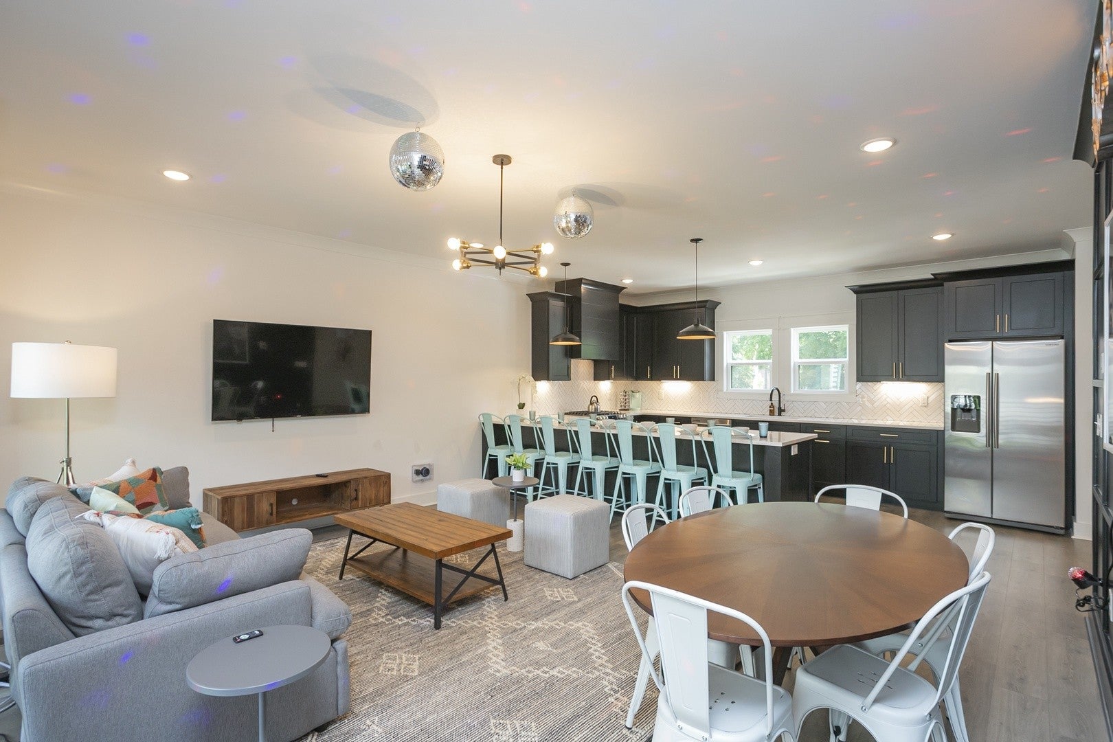 109 N 9th St 3
