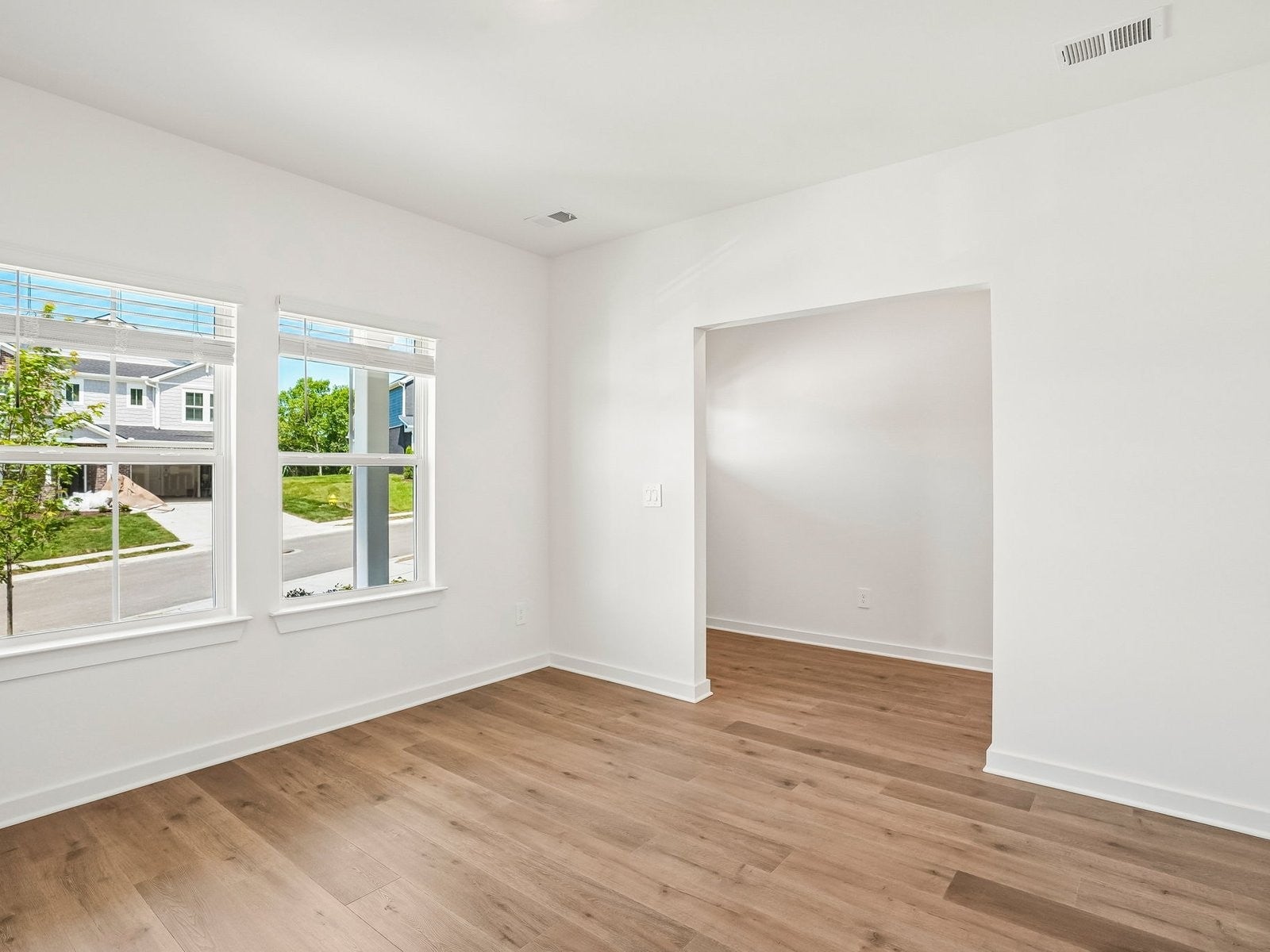 105 Millgate Dr