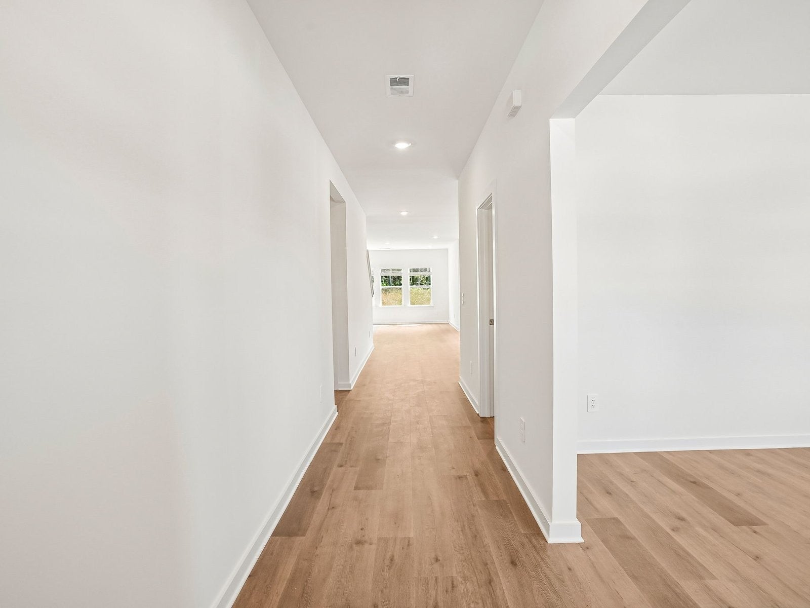105 Millgate Dr