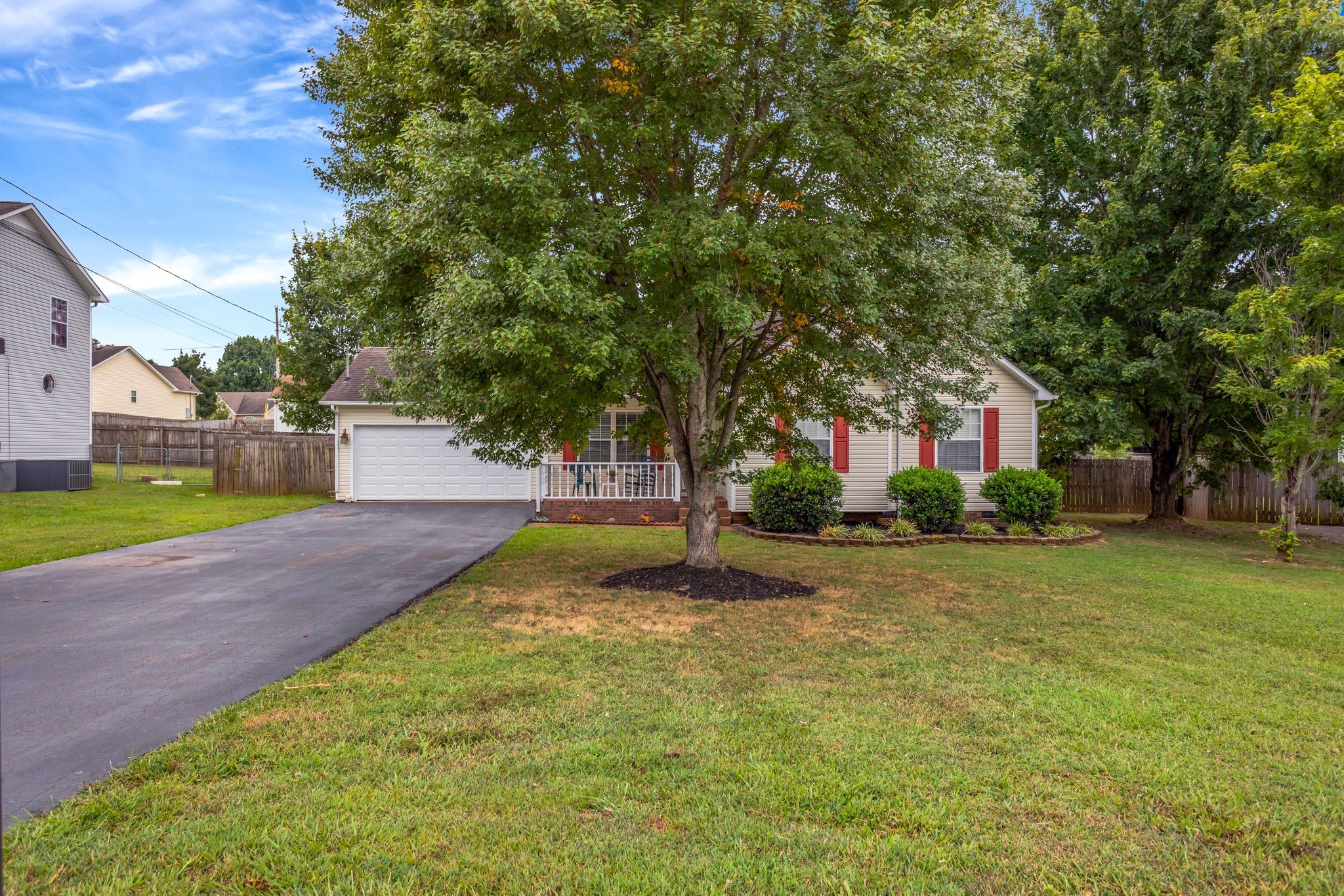 1612 Jamie Dr