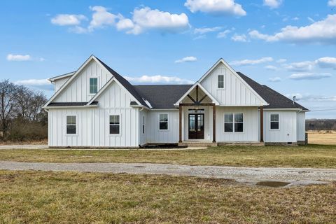 213 Jack Pickle Rd Lewisburg TN 37091