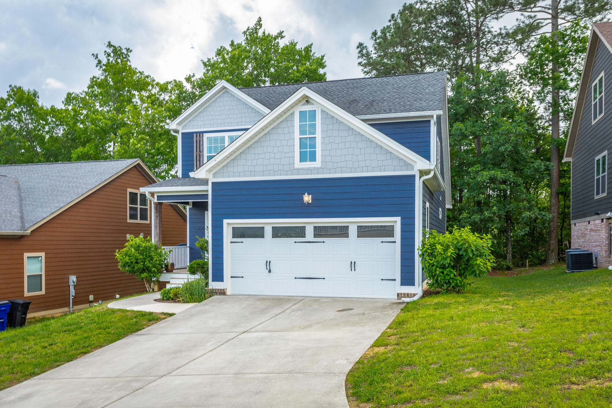 229 Courtland Crest Drive SW