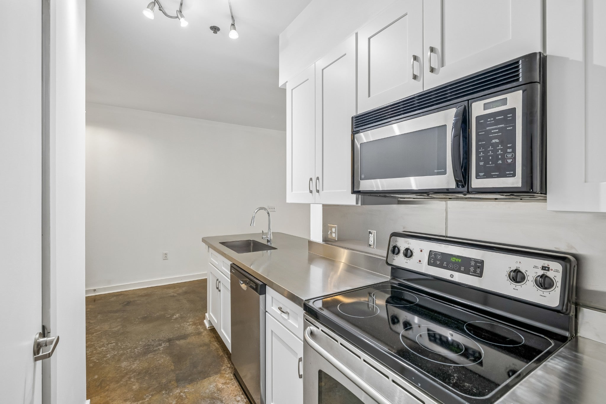 1-bed condo for sale in Nashville, TN 37203, 1803 Broadway 318 1803 Broadway 318, Nashville TN 37203 1-bed condo, photo 5 of 22