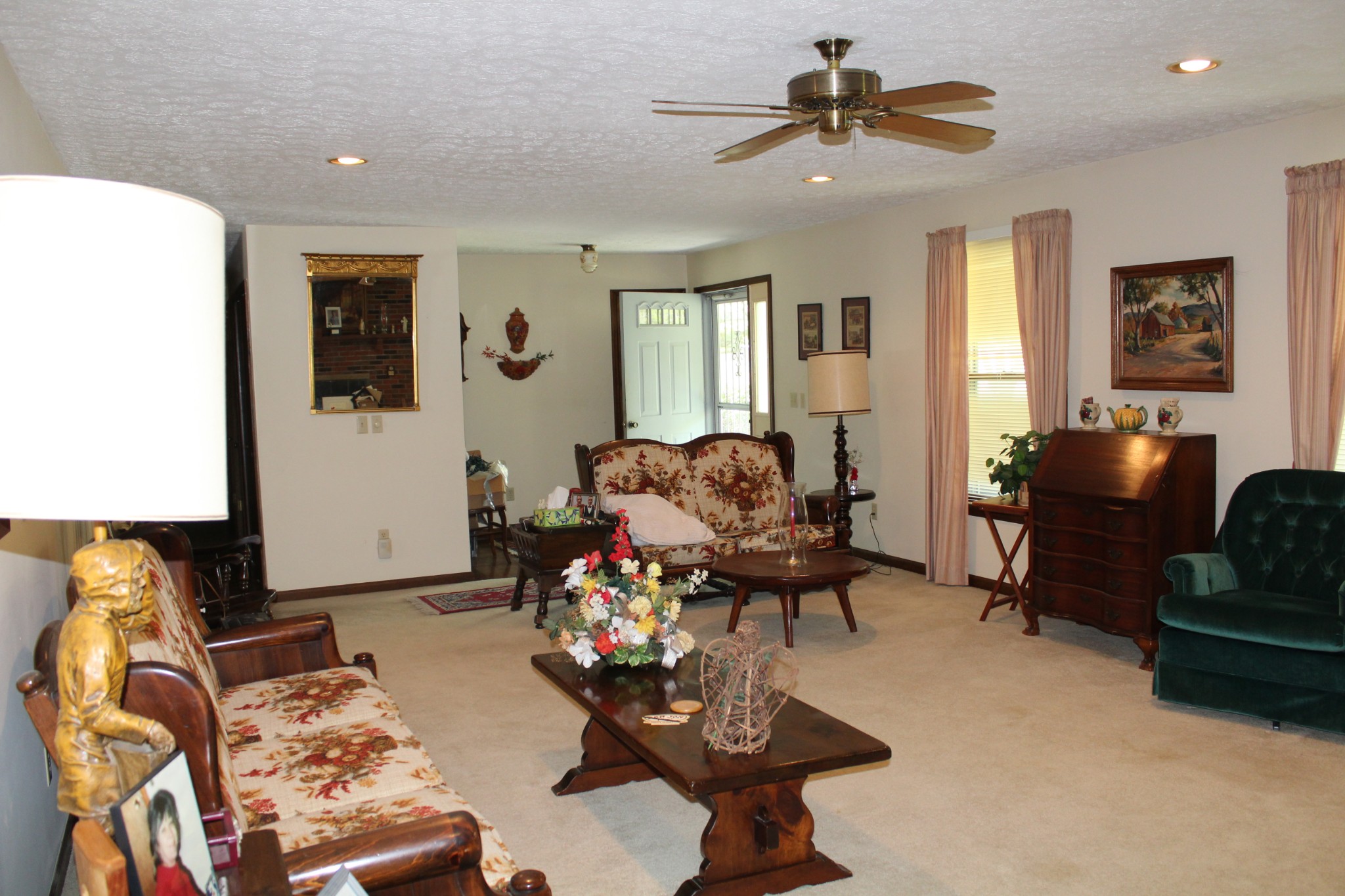 2134 Williamsburg Cir