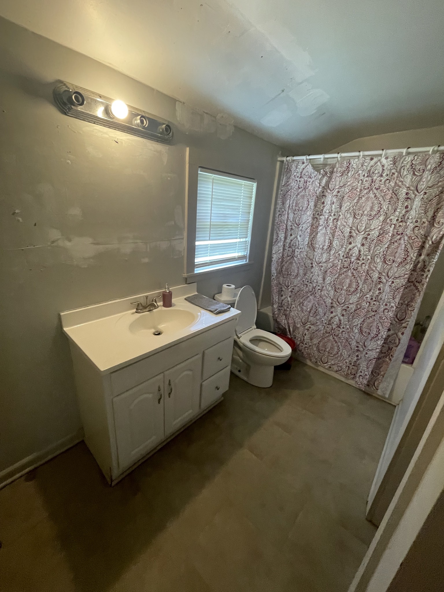Middle Tennessee Properties 4 2034 Tennessee St