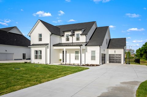 520 Gresham Ln Murfreesboro TN 37129