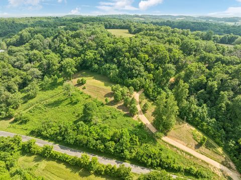 3011 Brown Hollow Rd Columbia TN 38401