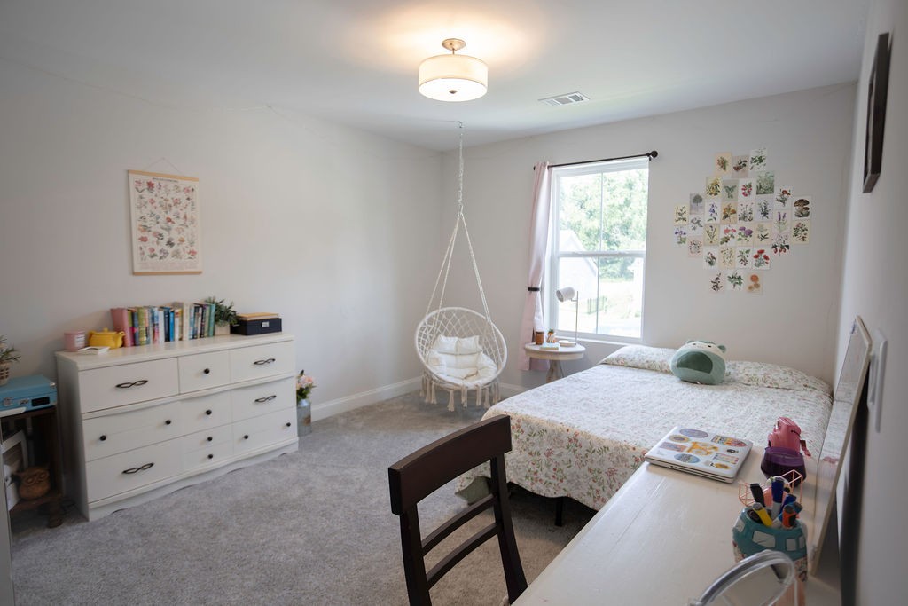 Columbia, Tennessee 38401, United States, 5 Bedrooms Bedrooms, ,4 BathroomsBathrooms,Residential,Active,177840