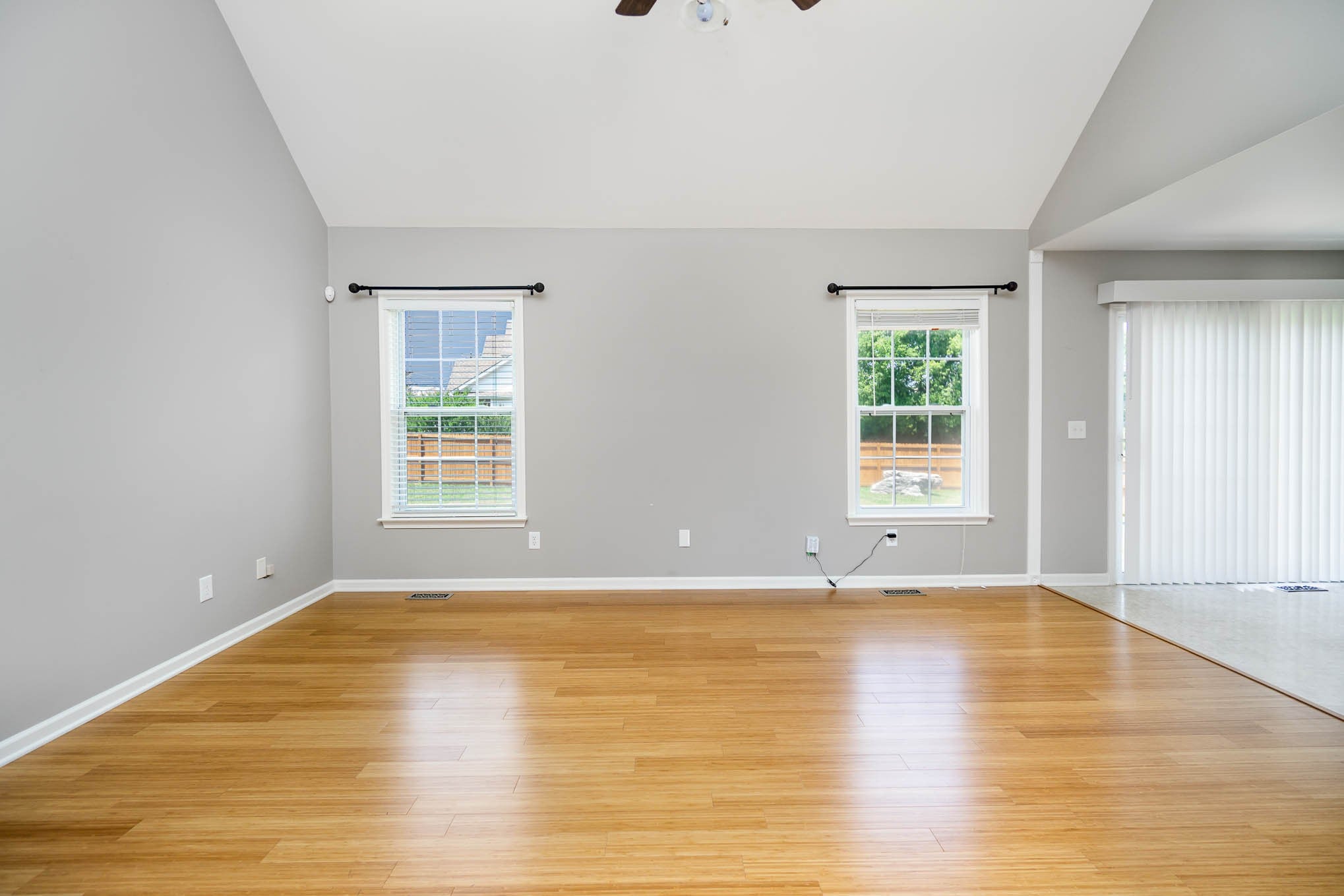 3998 Kristen St