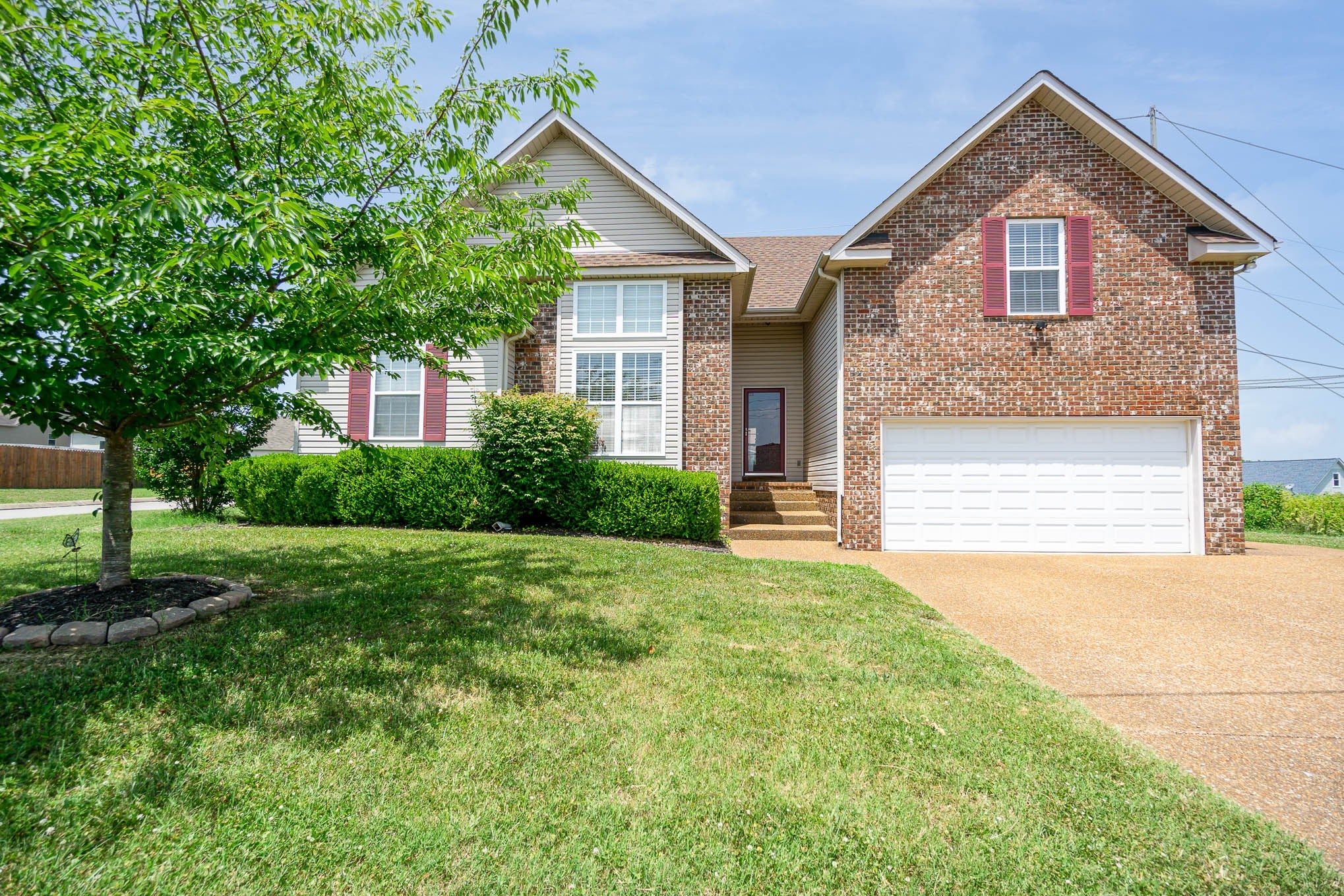 3998 Kristen St