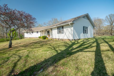 1731 Summertown Hwy Hohenwald TN 38462
