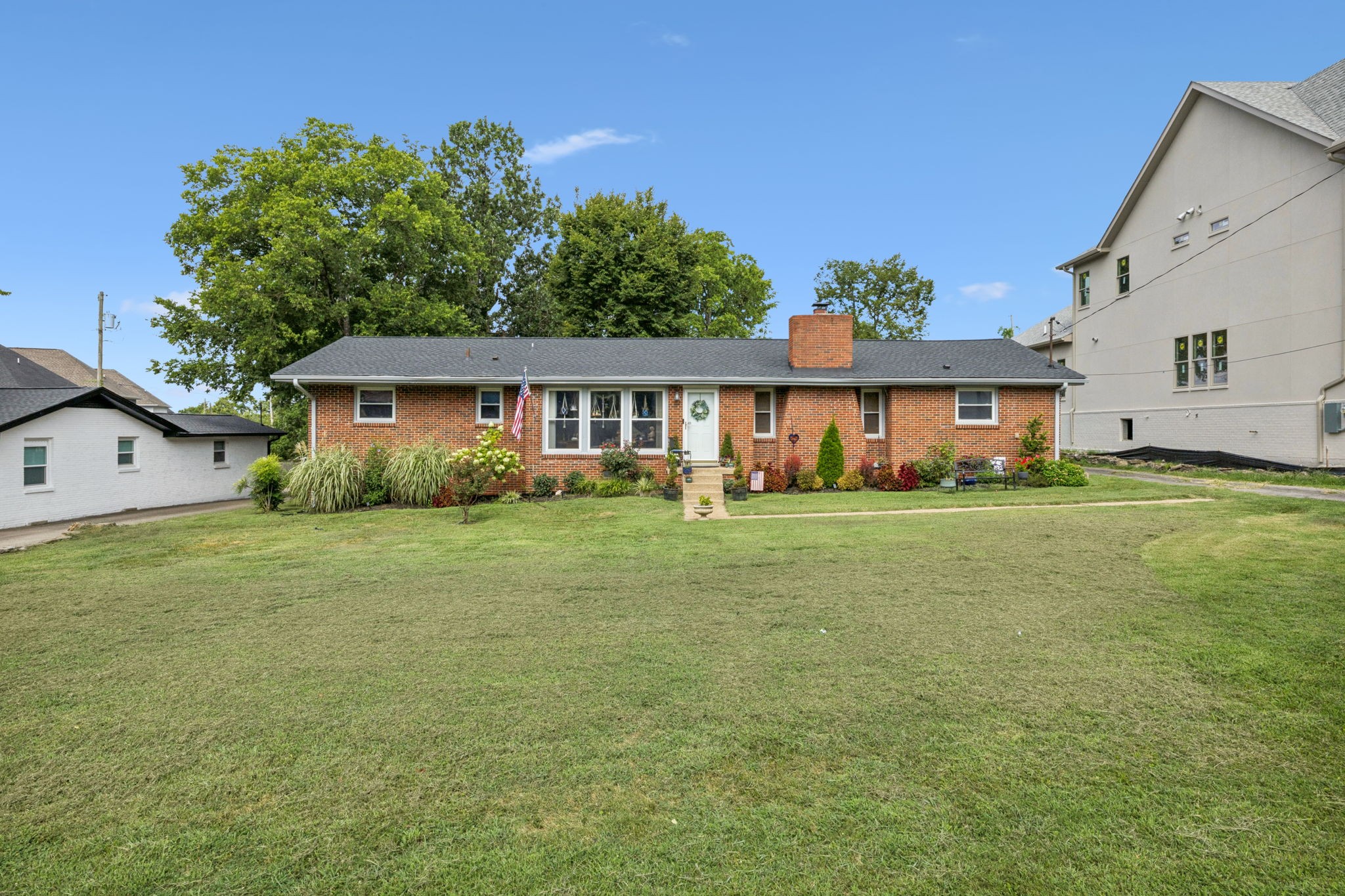 637 Westboro Dr