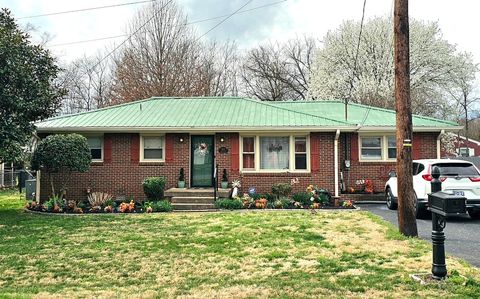 404 Dawson Ln Lebanon TN 37087