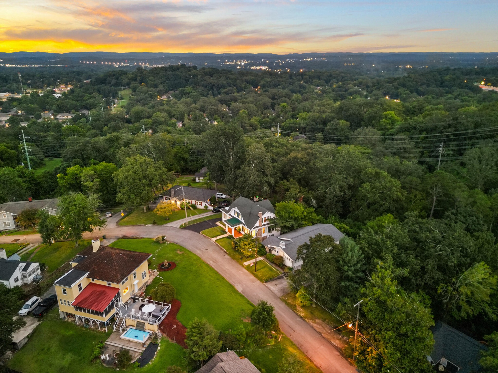 3310 Alta Vista Drive