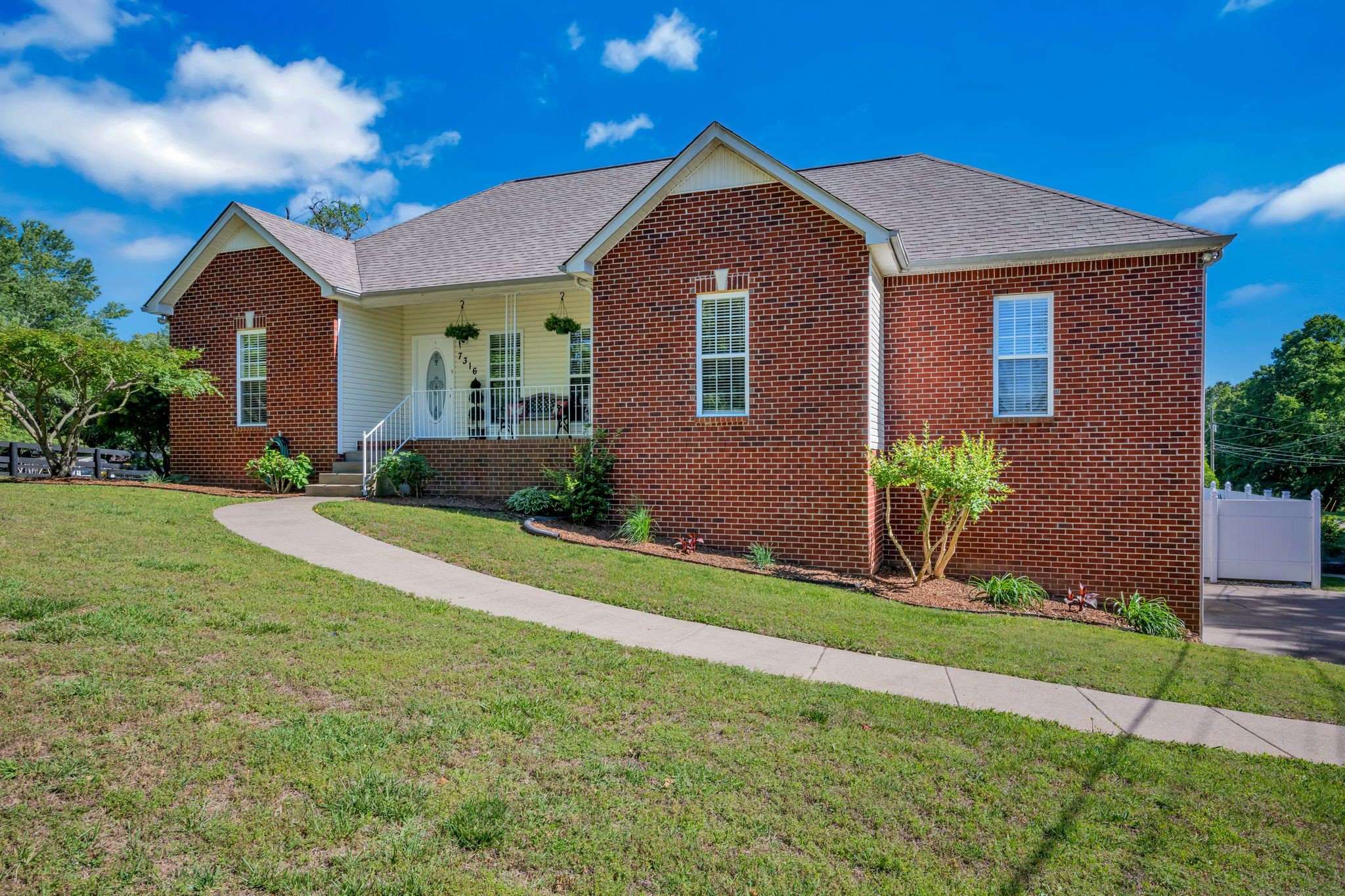 7316 Old Nashville Rd