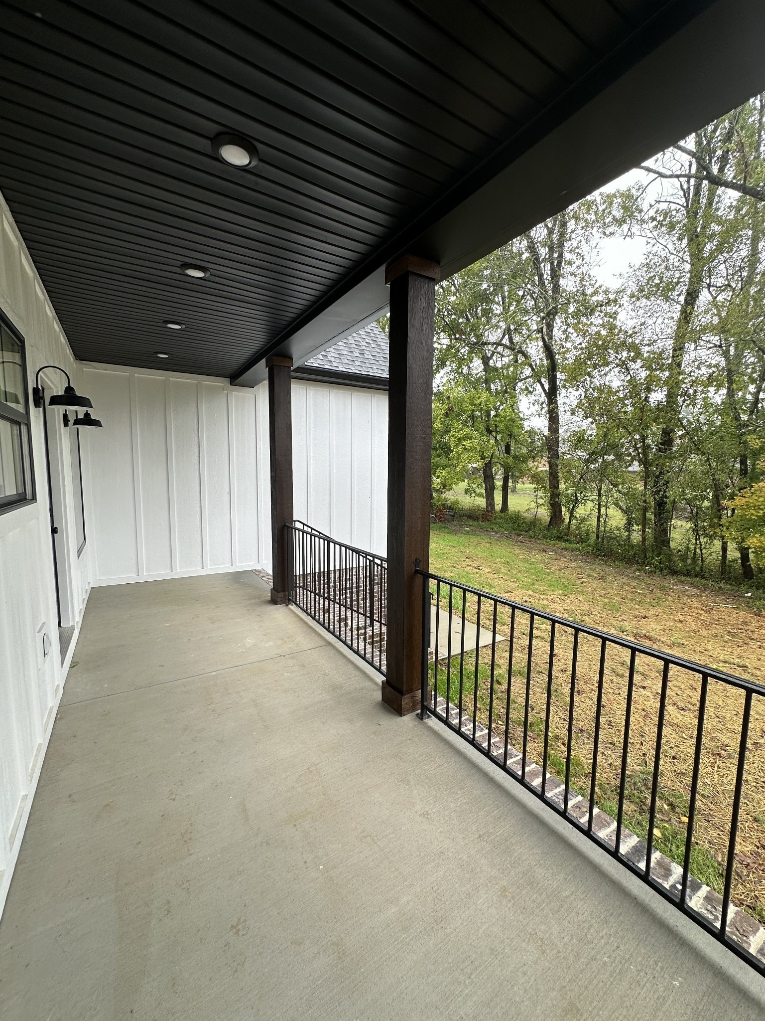 50 Mockingbird Ln
