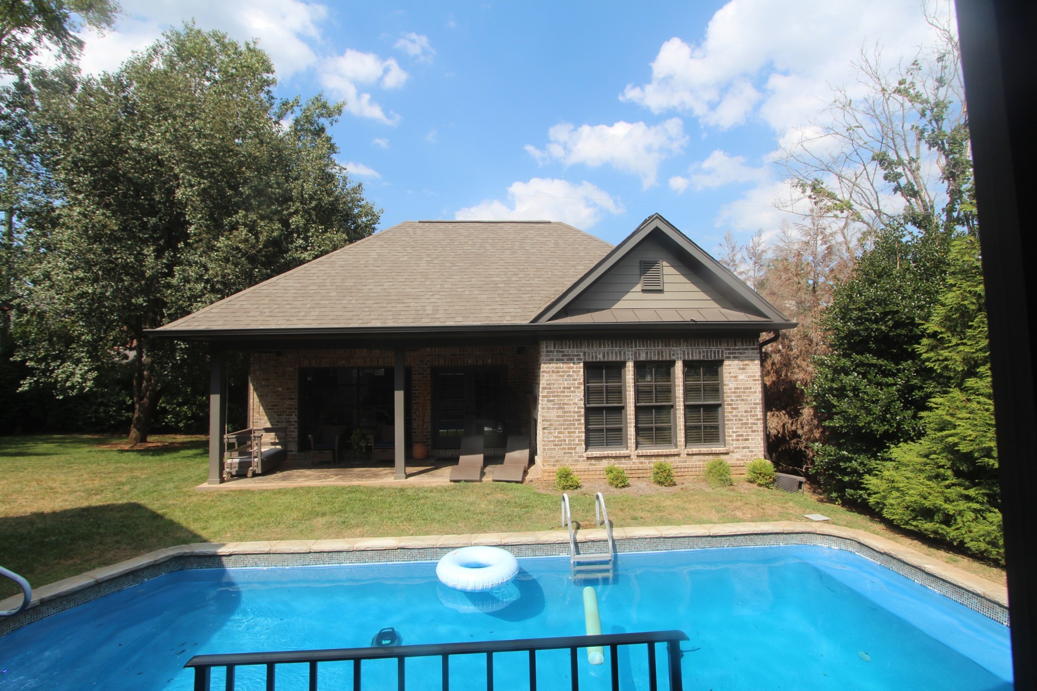 116 Brookfield Ave