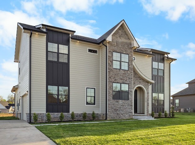 339 Ellington Dr