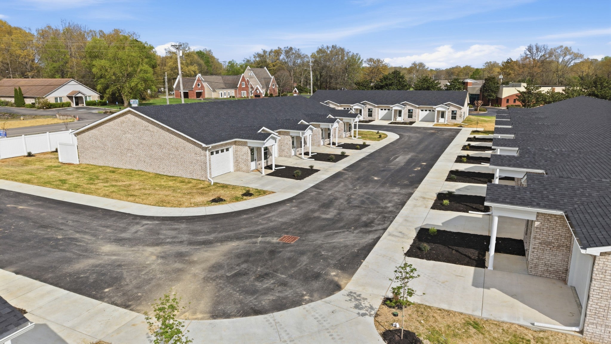 741 Kings Ln D-16