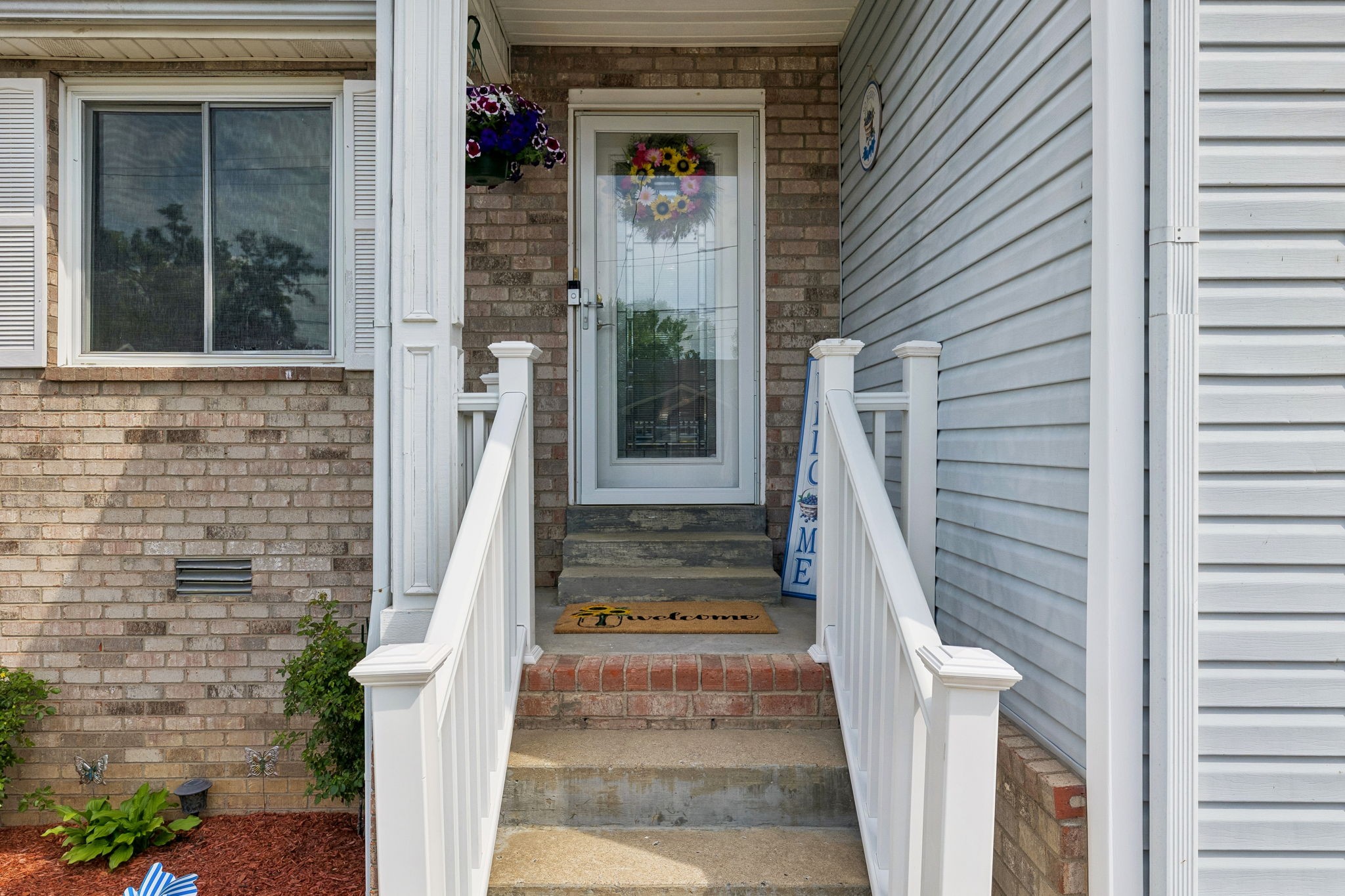 111 River Bend Rd