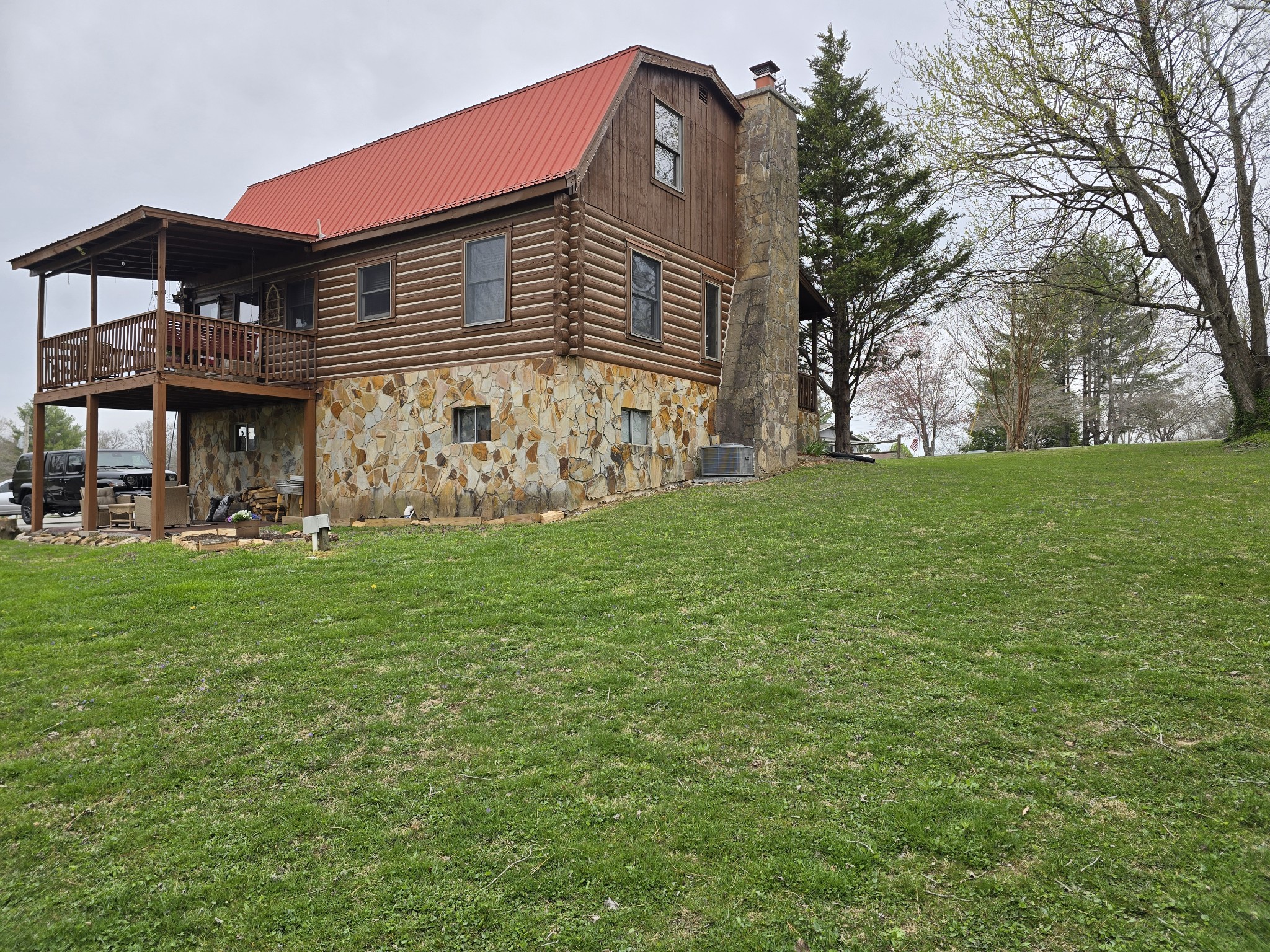 189 Sherman Dr