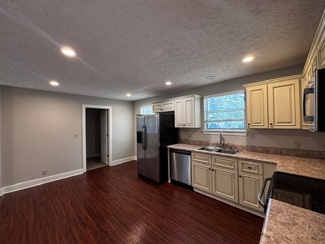 7109 Timberlane Ct