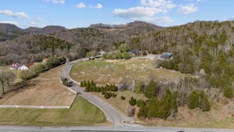 7474 Nashville Hwy Dowelltown TN 37059