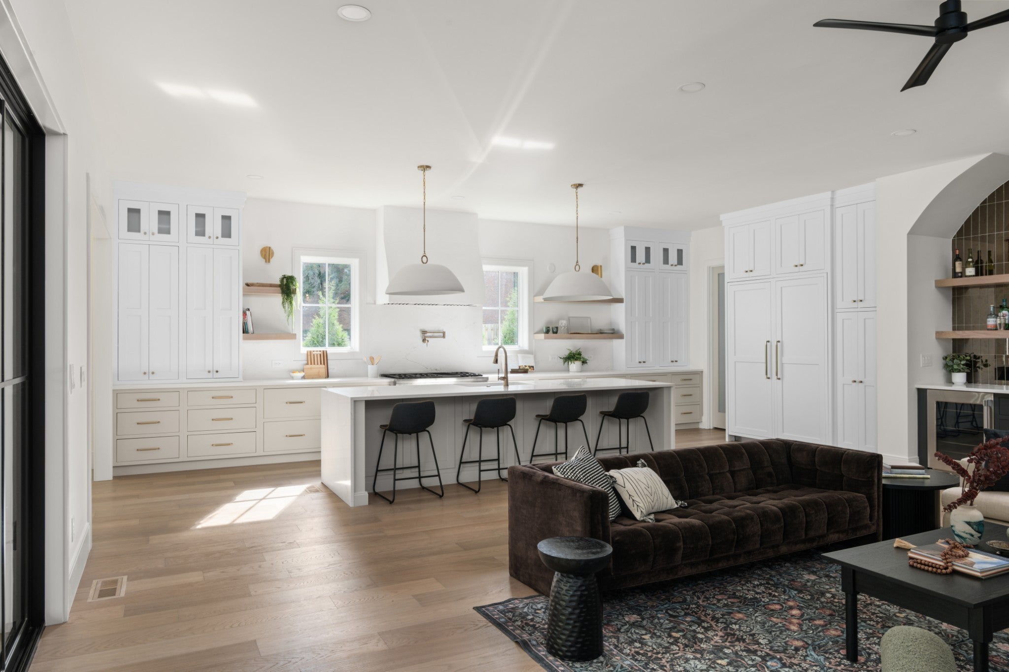 5-bed listing at 706 Brook Hollow Rd, Nashville