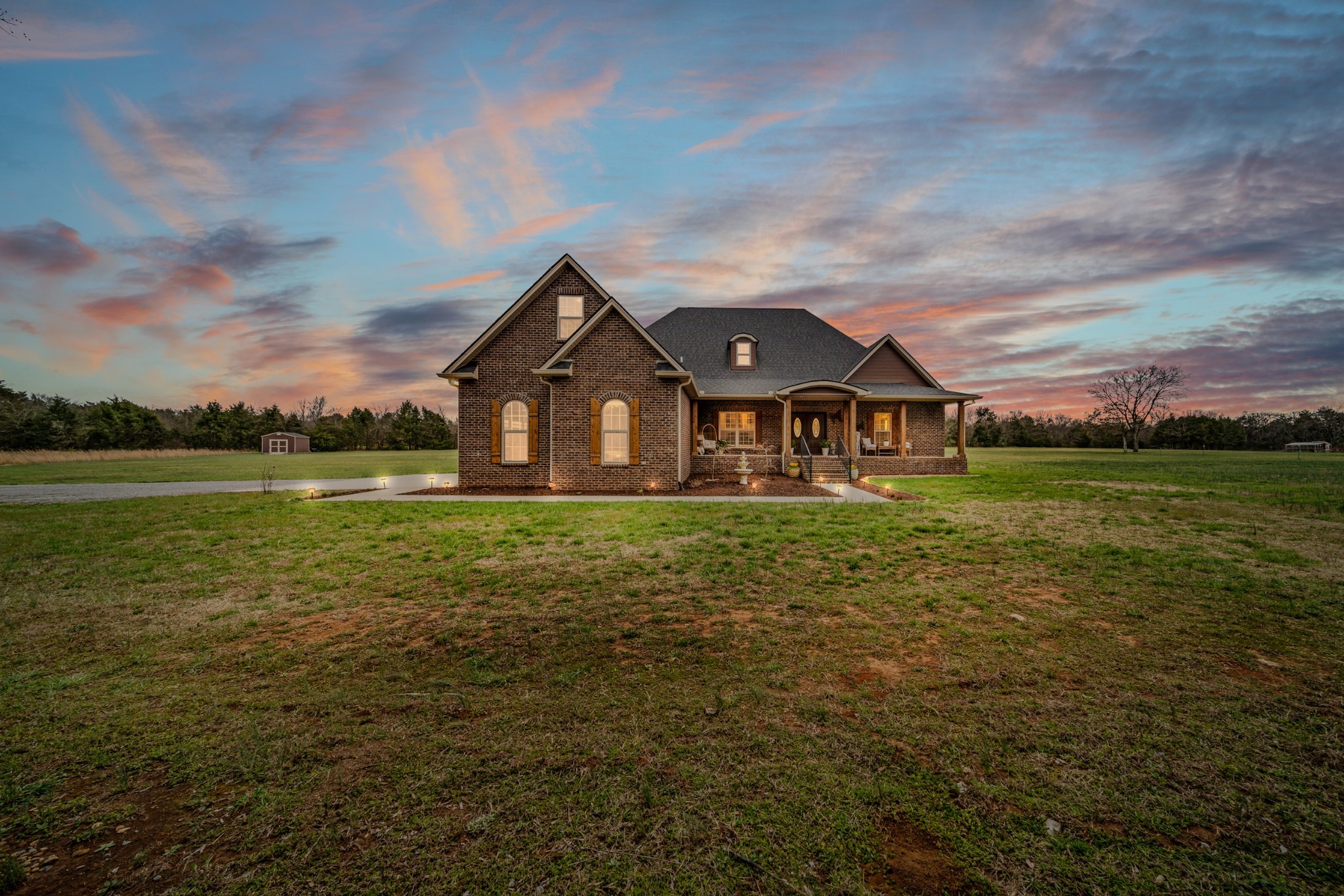 7998 Miller Rd