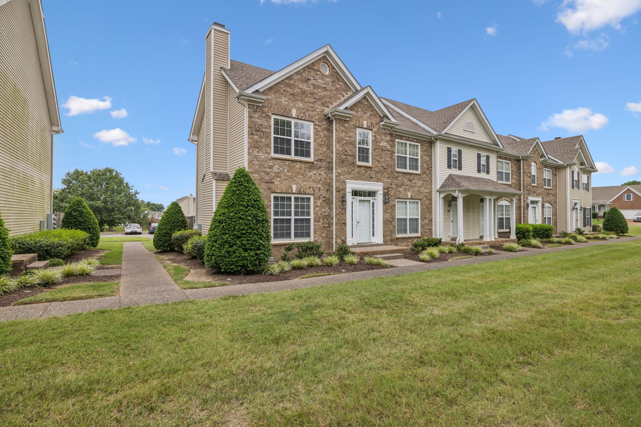 2271 Dewey Dr B1