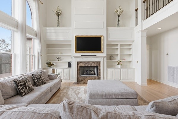 6876 Walnut Hills Dr