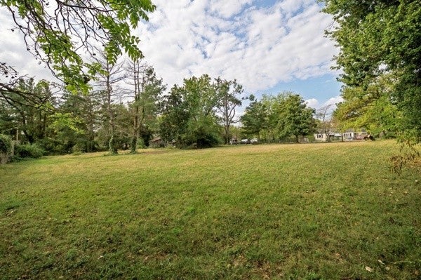 206 Scalf Dr