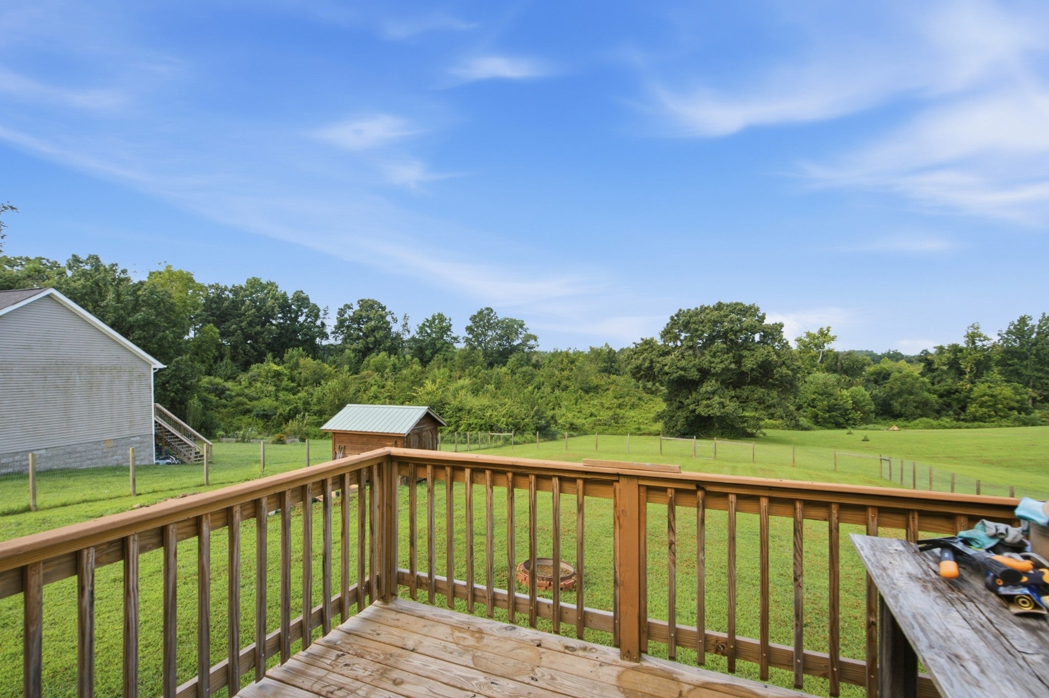 17036 Pond Cir