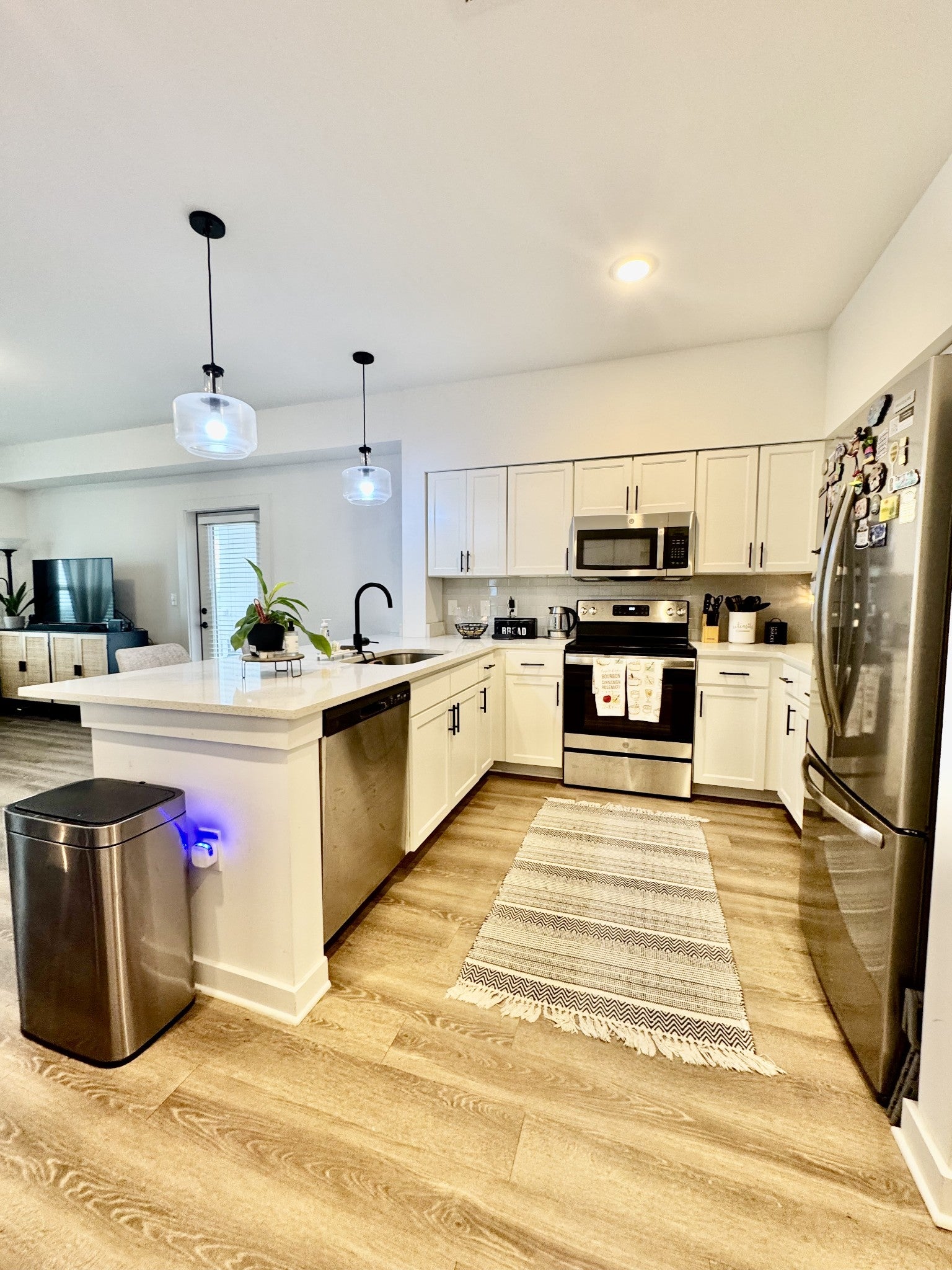 1540 Lebanon Pike 402